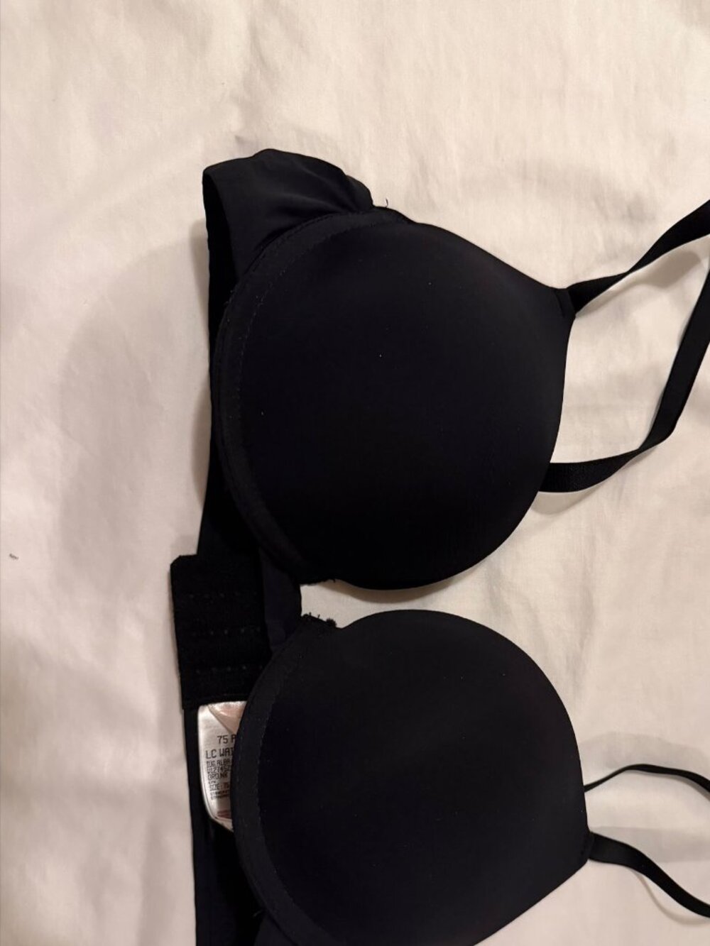 Multiple Bras - Picture 11 of 12